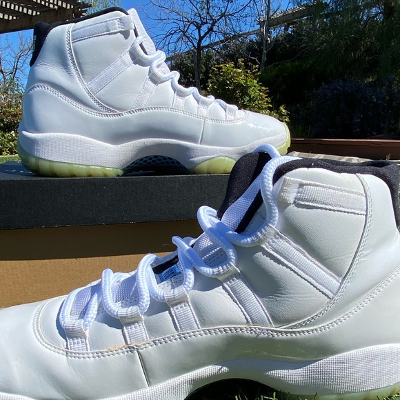 Jordan 11 Legend Blue - Picture 9 of 10